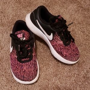 Girls Nike Flex Contact Tennis Shoes